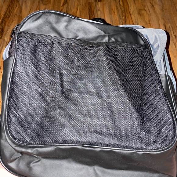 Underarmour bag - Picture 3 of 6